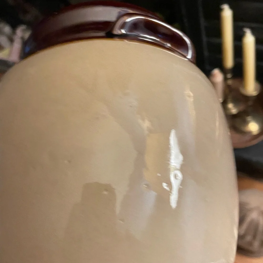 Vintage Brown and Cream Cookie Jar - Classic Kitchen Storage
